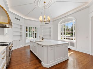 20 Chestnut St #1, Boston, MA 02108