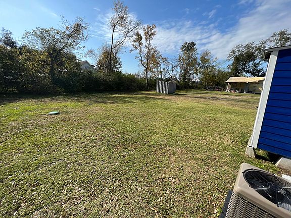 2nd image of 714 Lebleu Rd