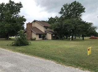 906 Live Oak Cir, Hico, TX 76457