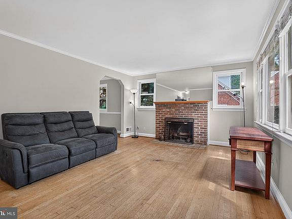 5th image of 2713 Plyers Mill Rd