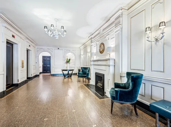 302 West 12th Street 10A image 11 of 11