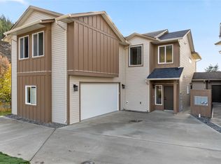 302 Brooke Dr, Chase, BC V0E1M1