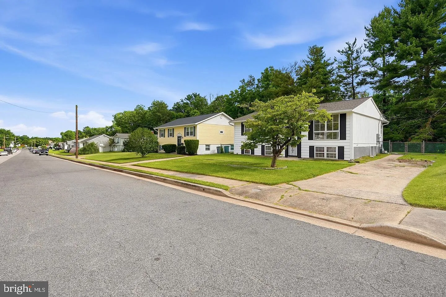 5 bed, 2.0 bath, 1625 sqft, $3,250 — Photo 2