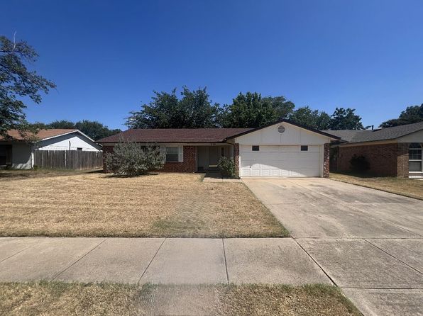 520 Saddle Ridge Ln