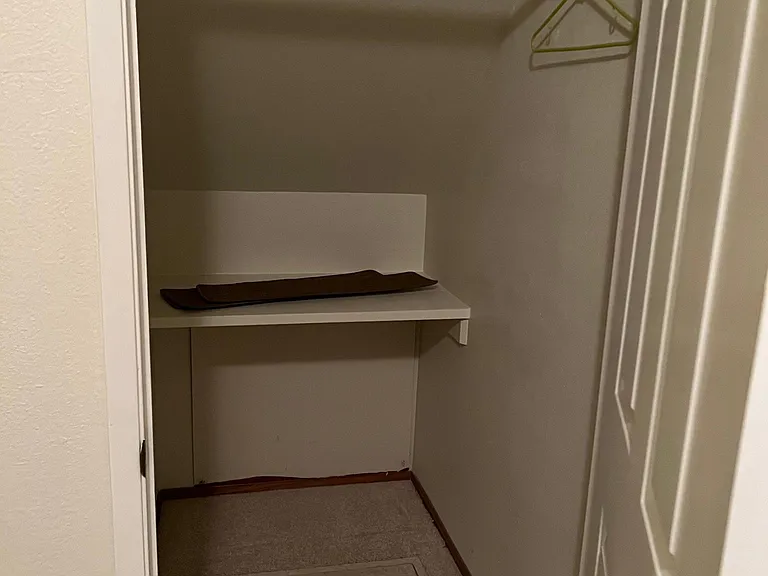 60 Linda Ct — Photo 12