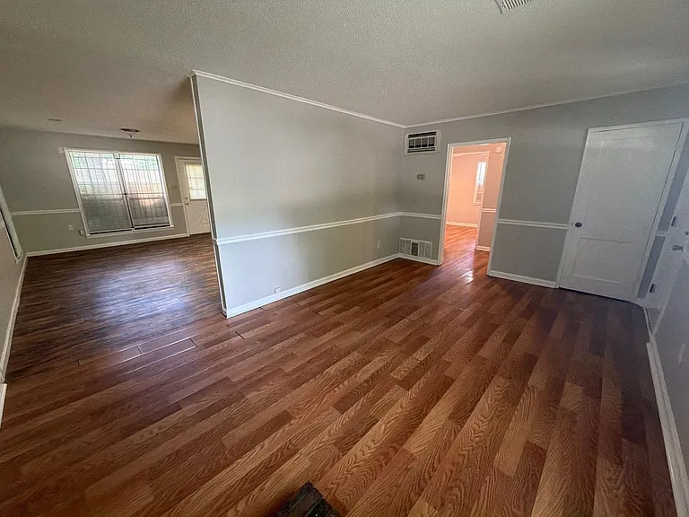 3781 Barron Ave — Photo 3