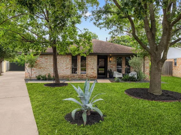 5702 Hoover St, Houston, TX 77092