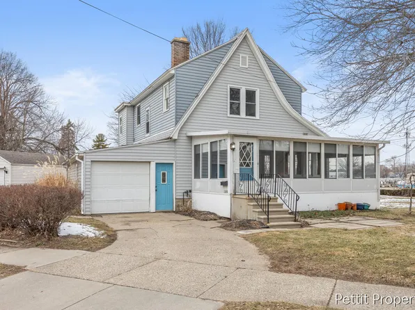 1303 Griswold St SE, Grand Rapids, MI 49507