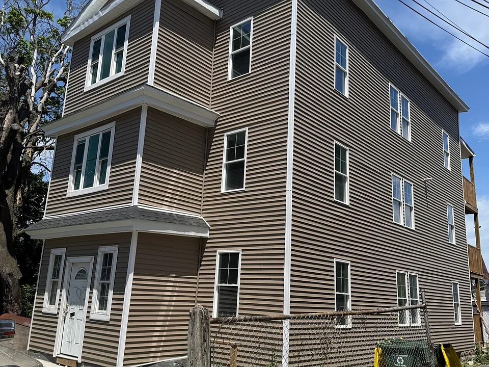 123 Locust St #1A