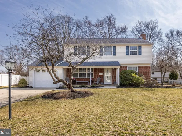 702 Heritage Rd, Cinnaminson, NJ 08077