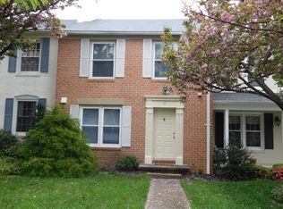 8 Mulrany Ct, Lutherville Timonium, MD 21093