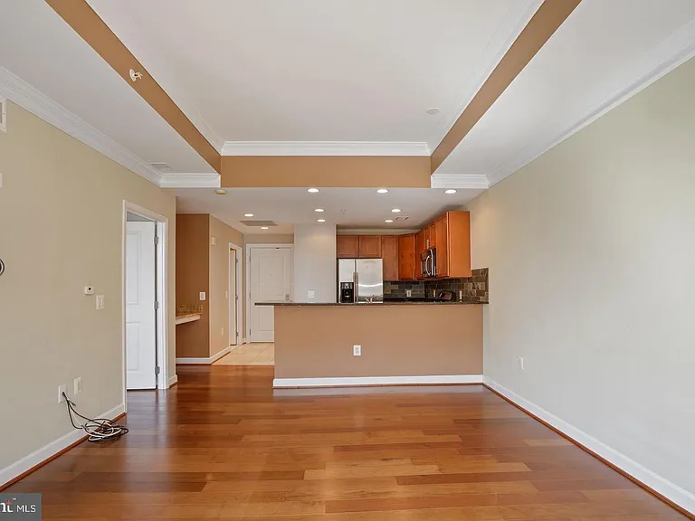 8191 Strawberry Ln #218 — Photo 10