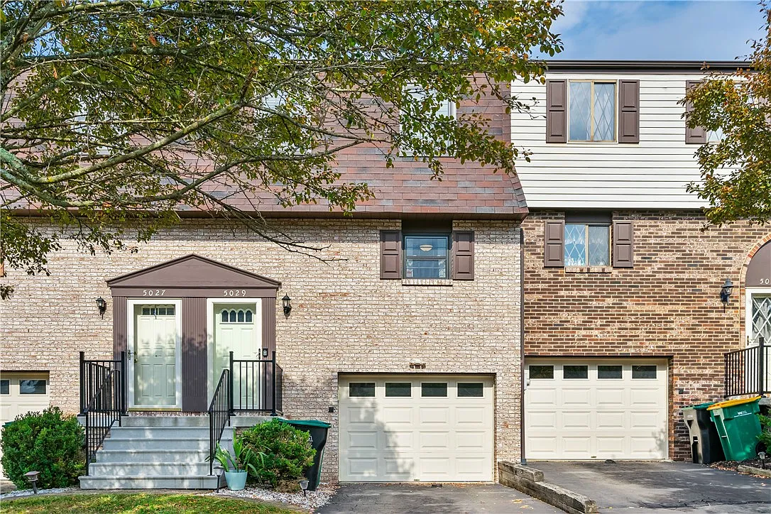 5029 Harvest Ln photo 1