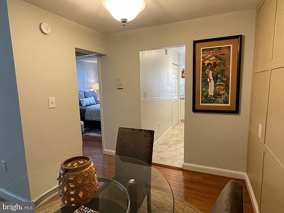 5th image of 2606 Tunlaw Rd NW APT 1