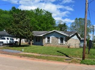 1504 Teekell St, Bossier City, LA 71111
