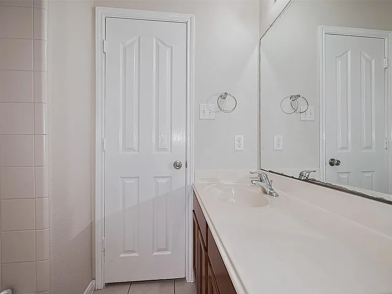 21406 Rioja Bluff Ln — Photo 20