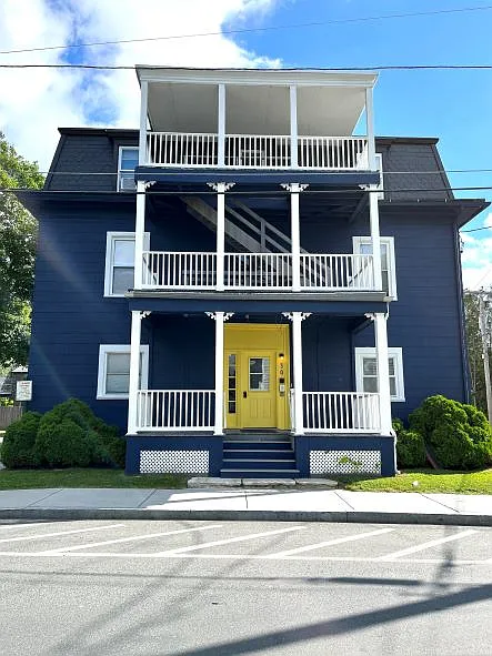 30 Elm Street - 3W — Photo 1