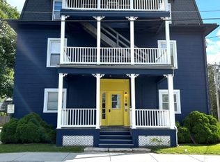 30 Elm St #2W, Great Barrington, MA 01230