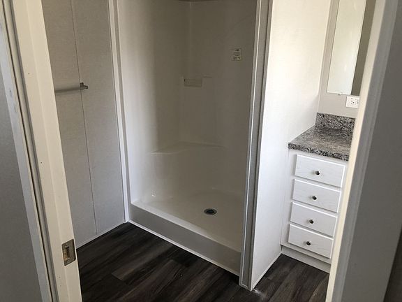 4th image of 78 Briwood Cir