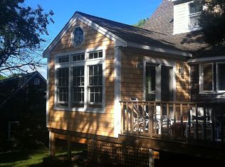 3 Orchard Ln, Edgartown, MA 02539