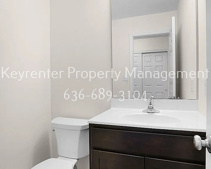 2645 Winding Valley Dr — Photo 12