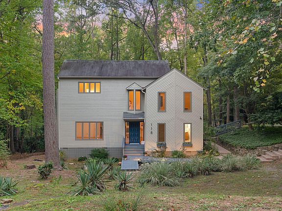 2nd image of 118 Cynthia Dr