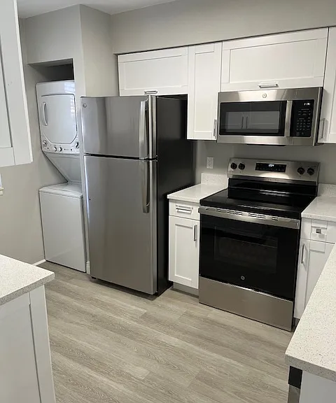Spring Lake Apartments — Photo 180