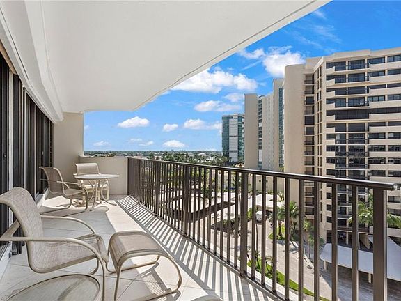 3rd image of 4005 Gulf Shore Blvd N APT 700