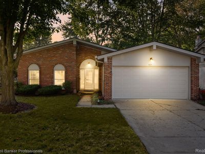 829 Glenulline Dr, Canton, MI, 48187