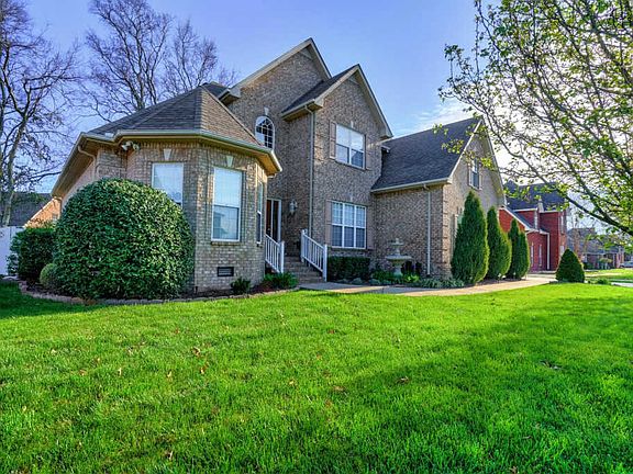 2nd image of 3404 Genoa Dr