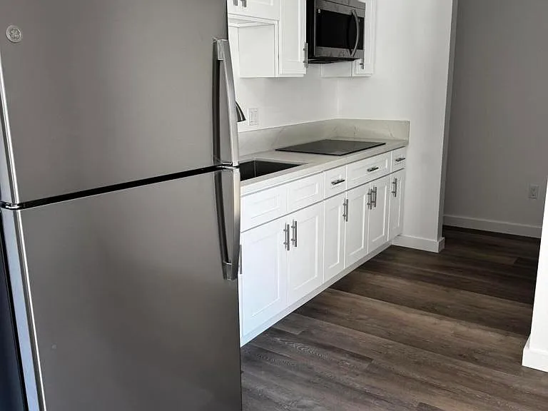 1251 Nightingale Pl — Photo 3