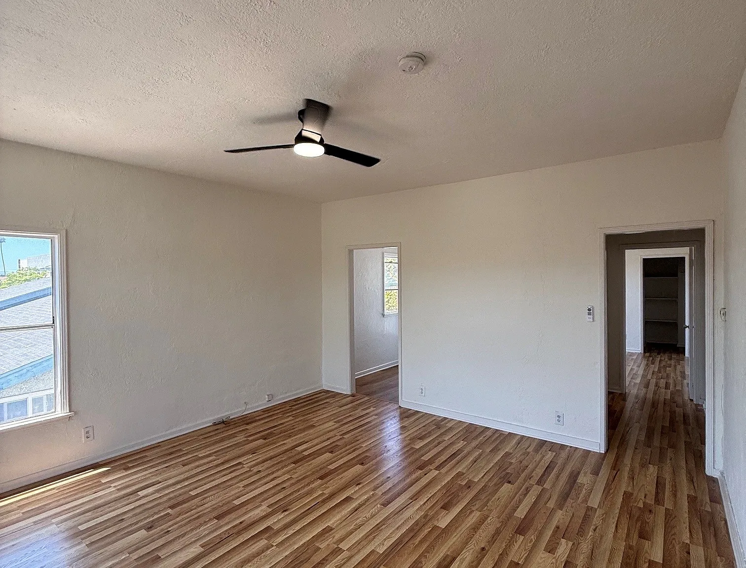 1 bed, 800 sqft, $1,800 — Photo 4