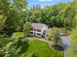 12 Jordan Hill Rd, Sandy Hook, CT 06482