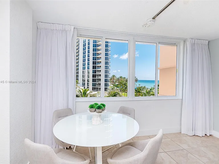 19201 Collins Ave #318 — Photo 14
