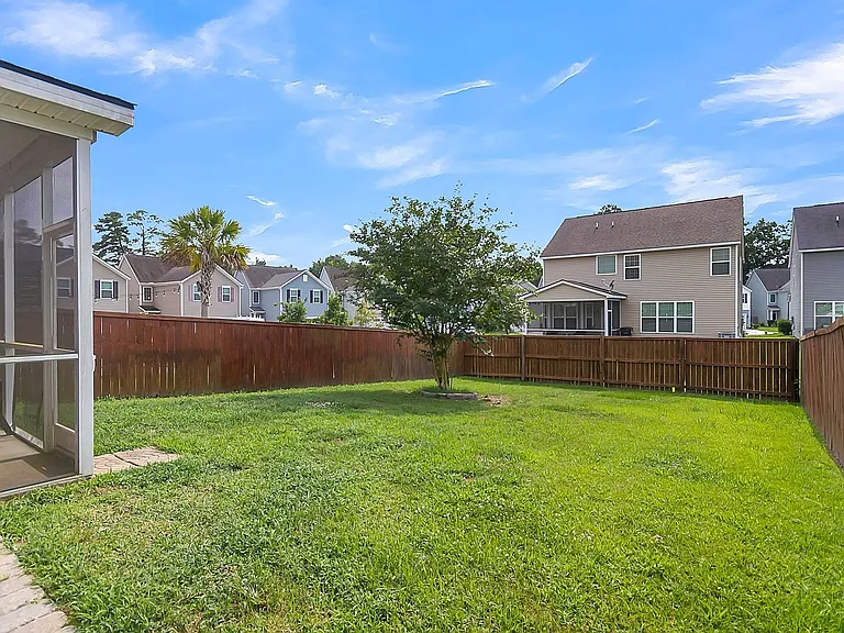 8903 Skipping Rock Ln — Photo 38