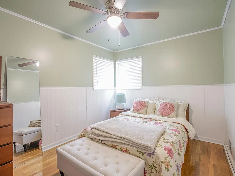 6811 Floyd Ave — Photo 19