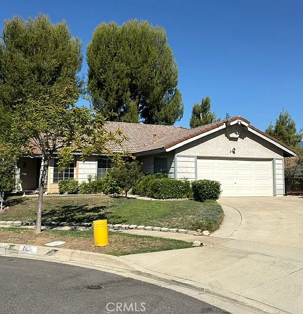 7434 Spinel Ave