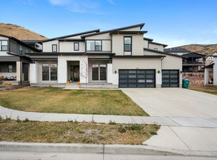 1802 W Oak Creek Cir, Lehi, UT 84043