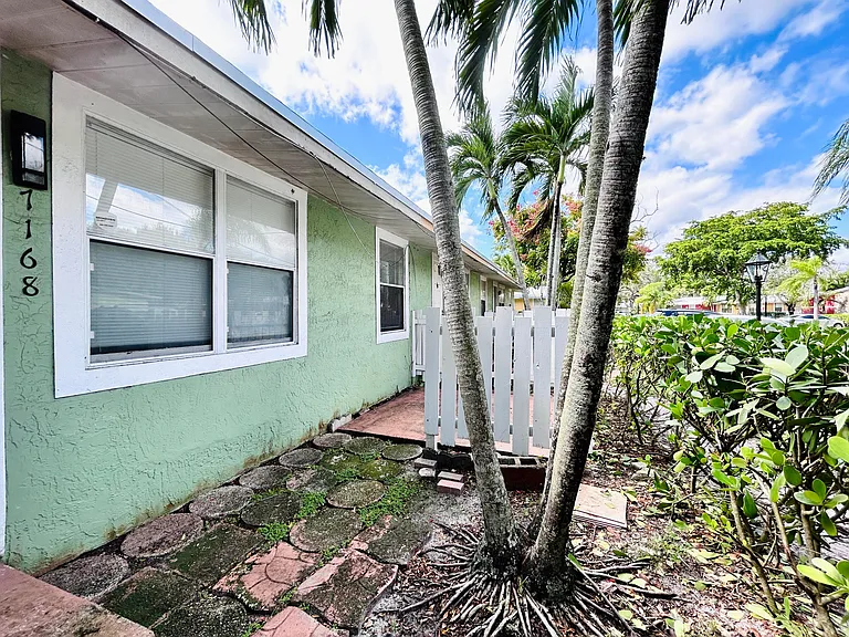 7168 Southgate Blvd #7168 — Photo 4