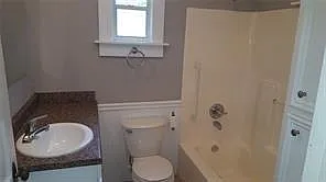 1813 Gentry St — Photo 13