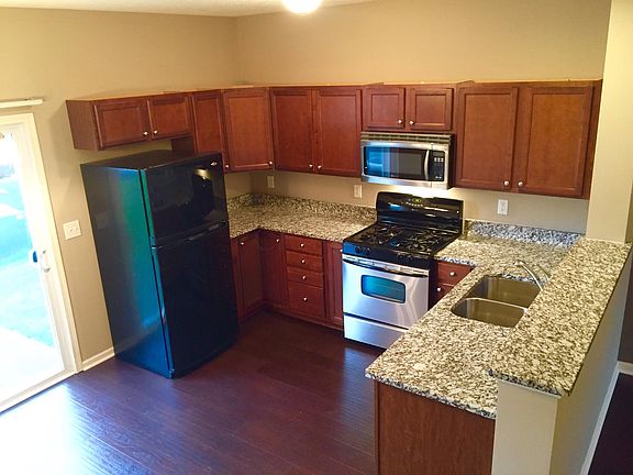 5th image of 5576 Brassie Cir