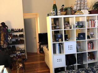 1817 Spruce St APT 1F, Philadelphia, PA 19103