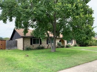2301 Briarwood Dr, Plano, TX 75074