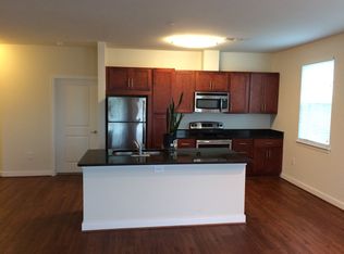 8171 Robinson Jefferson Dr APT 216, Elkridge, MD 21075