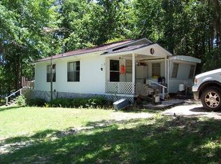 7696 Lake Seminole Rd, Sneads, FL 32460