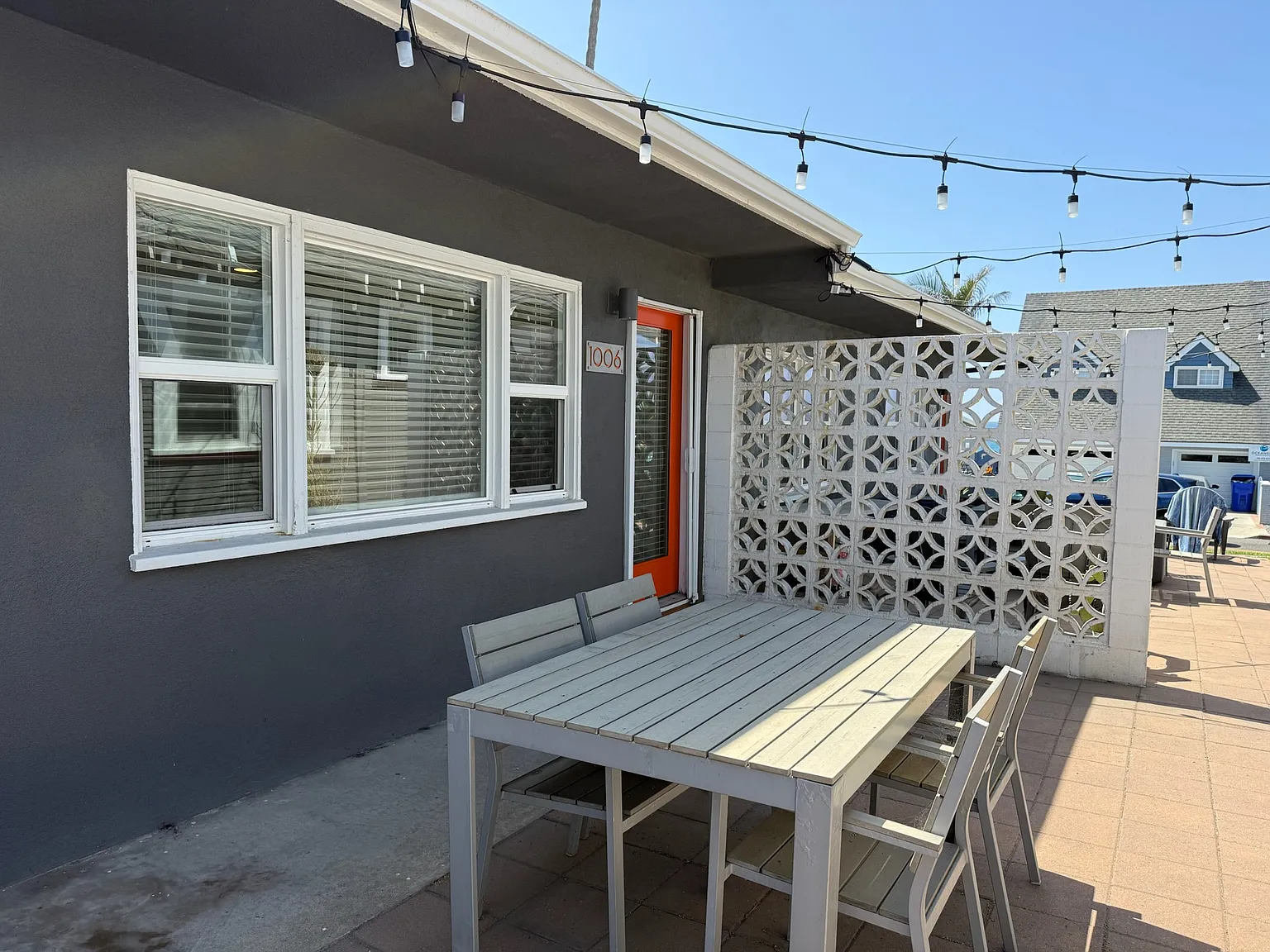 2 bed, 750 sqft, $3,400 — Photo 3