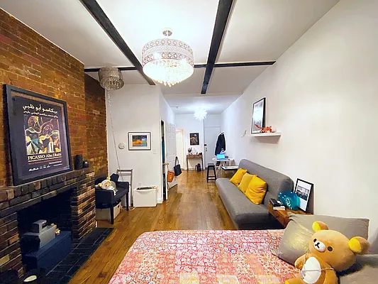 Rented by Corcoran | media 9