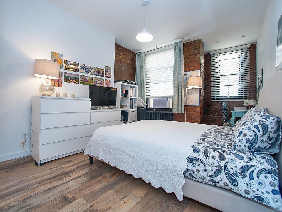 1st image of 195 Prince St APT 3W