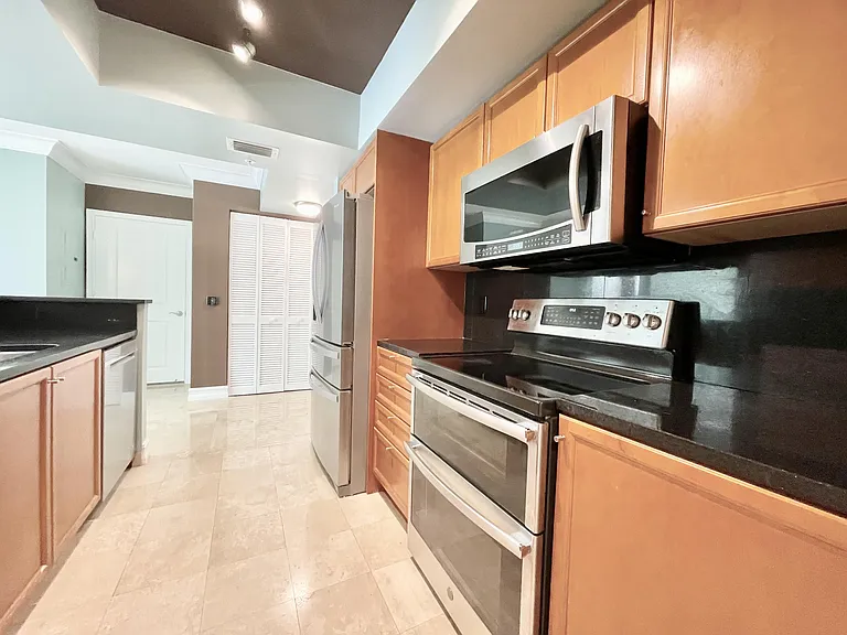 99 SE Mizner Blvd #736 — Photo 6