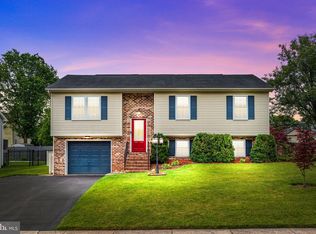 2670 Wyngate Rd, Dover, PA 17315